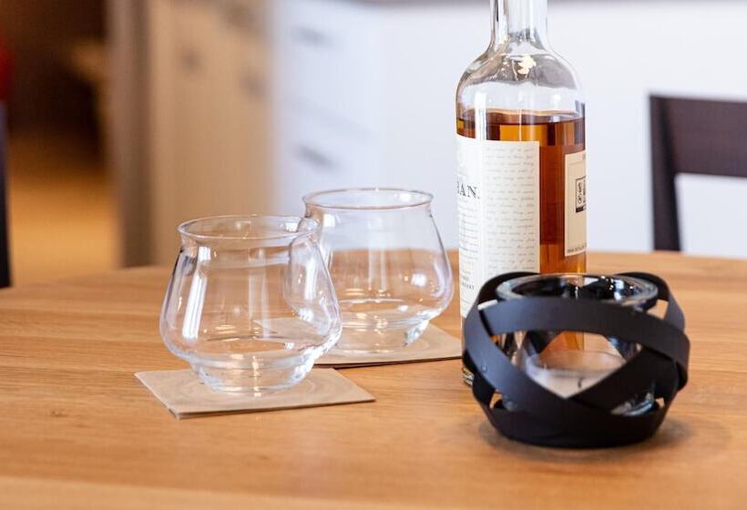 Люкс Престиж, City Hotel Merano