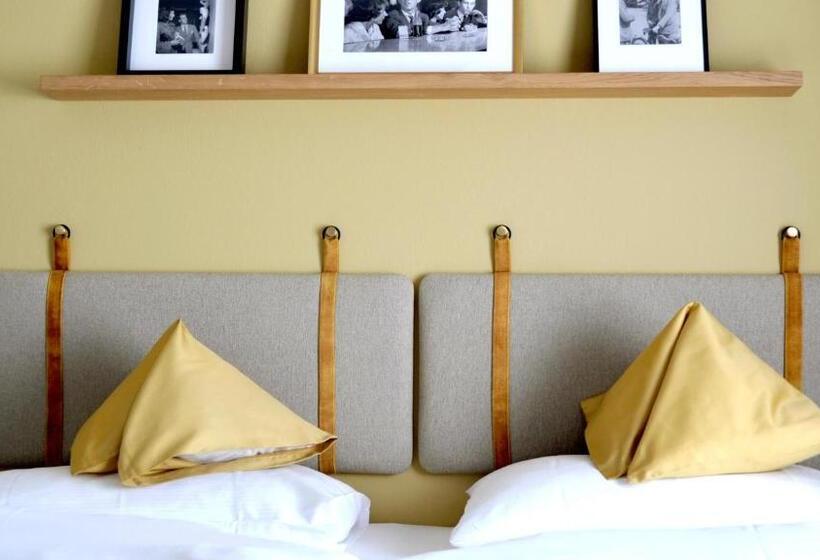 Люкс Престиж, City Hotel Merano