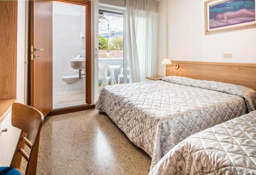 スタンダードルーム, Meublè Zenith