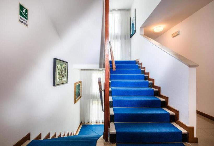 スーペリアトリプルルーム, Meublè Zenith