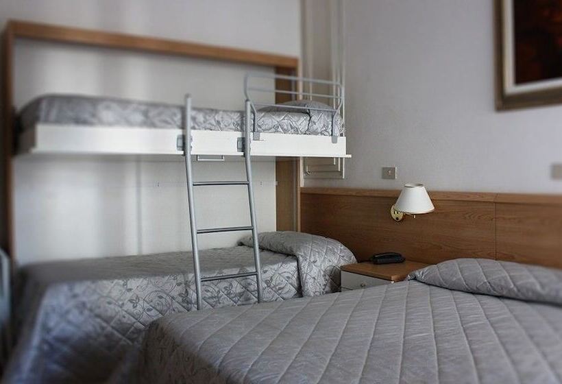 スタンダード４人部屋, Meublè Zenith