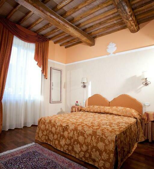 スーペリアールーム, Assisi Parco Dei Cavalieri