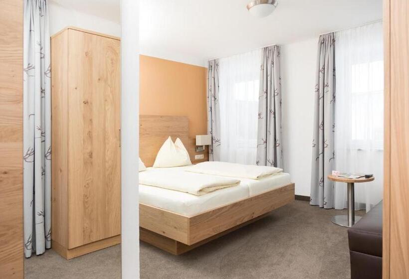 Номер Стандарт, Pension Irlingerhof