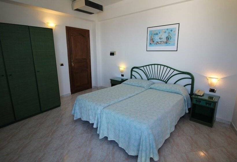 バルコニー付きスタンダードルーム, Terme Park Imperial