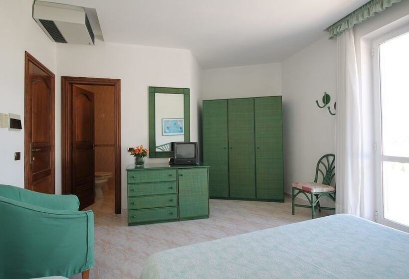 标准三人间, Terme Park Imperial