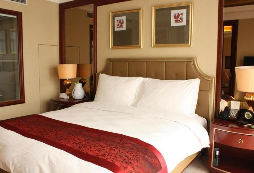 Номер Deluxe, Dynasty International Hotel Dalian