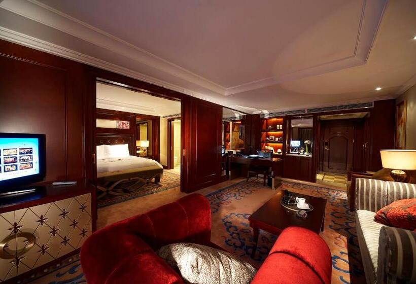 Президентский Люкс, Dynasty International Hotel Dalian