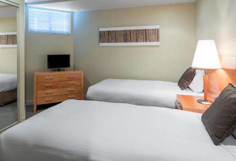 شقة 3 غرف نوم مطلة على حمام السباحة, Oaks Hervey Bay Resort And Spa