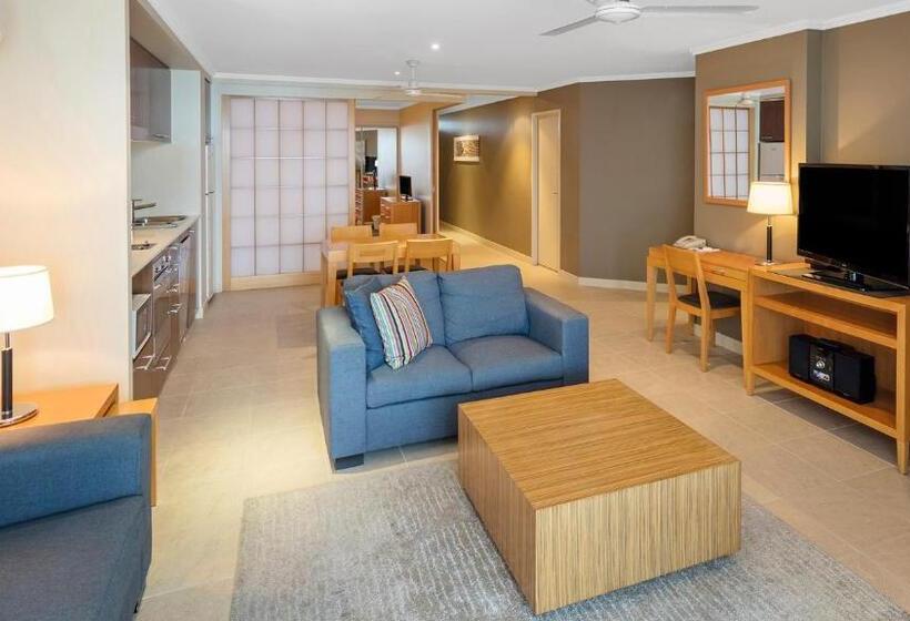 شقة 3 غرف نوم مطلة على حمام السباحة, Oaks Hervey Bay Resort And Spa