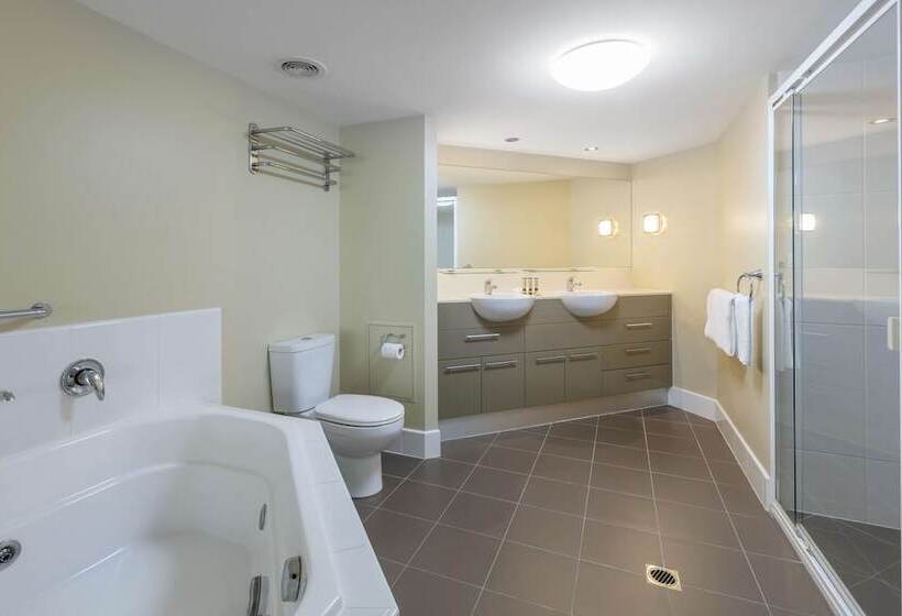 شقة غرفة واحدة مطلة على حمام السباحة, Oaks Hervey Bay Resort And Spa