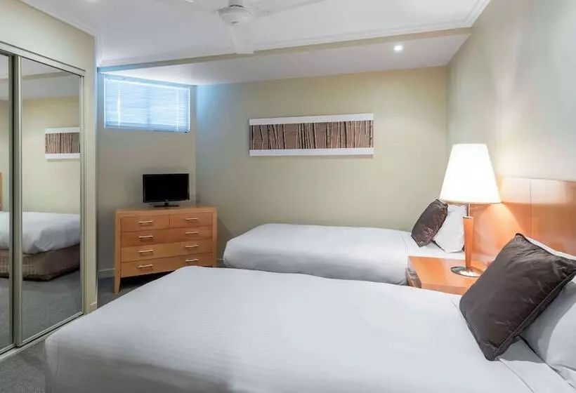 プールビューの２ベッドルームアパート, Oaks Hervey Bay Resort And Spa