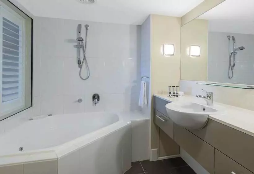 プールビューの３ベッドルームアパート, Oaks Hervey Bay Resort And Spa