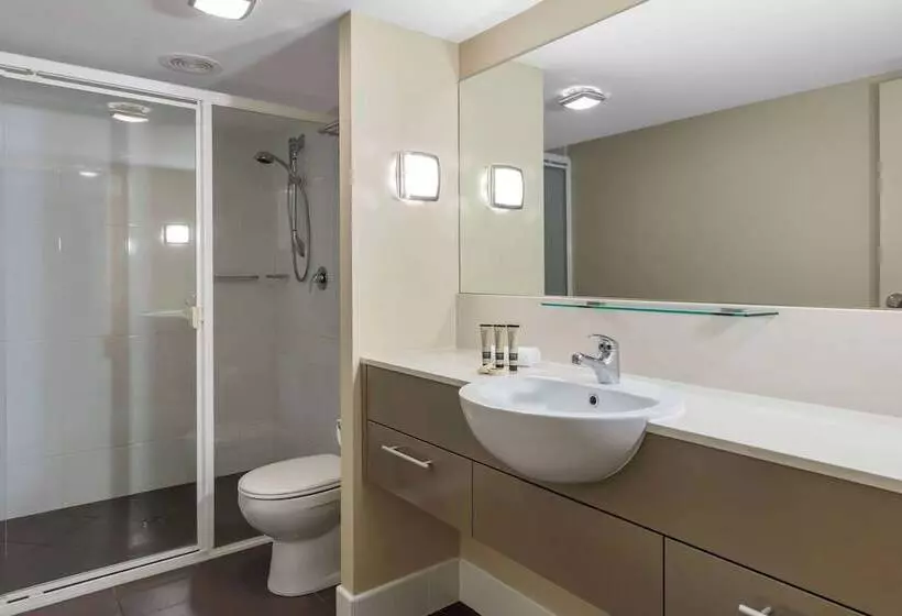 プールビューの３ベッドルームアパート, Oaks Hervey Bay Resort And Spa