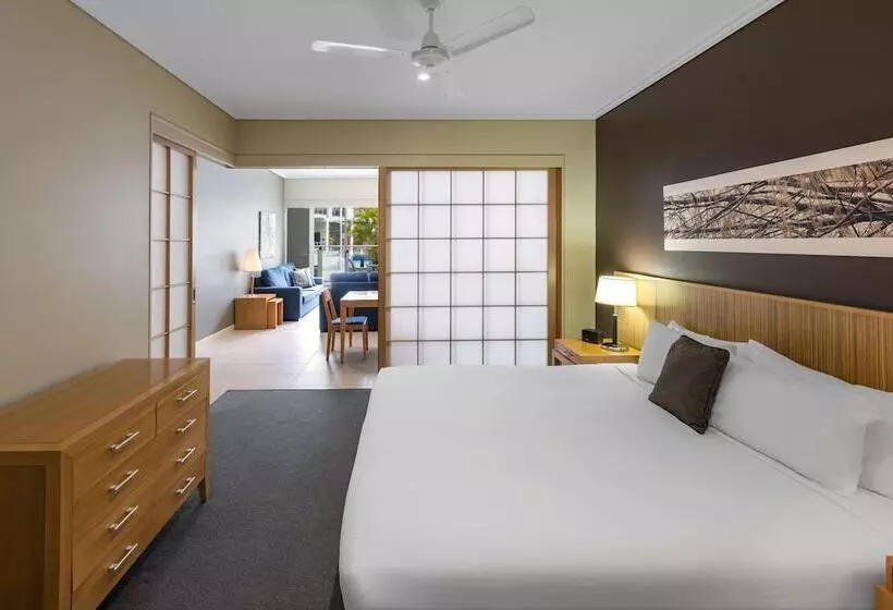 プールビューの３ベッドルームアパート, Oaks Hervey Bay Resort And Spa
