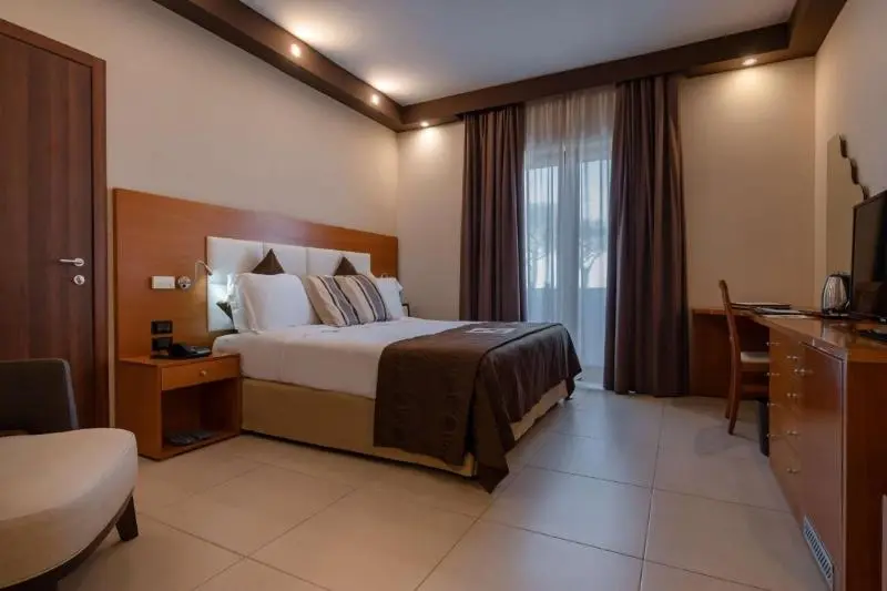 デラックスルーム, Agora Sure Hotel Collection By Best Western