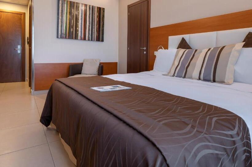 Семейный Номер, Agora Sure Hotel Collection By Best Western