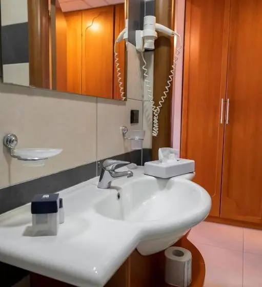 ファミリールーム, Agora Sure Hotel Collection By Best Western