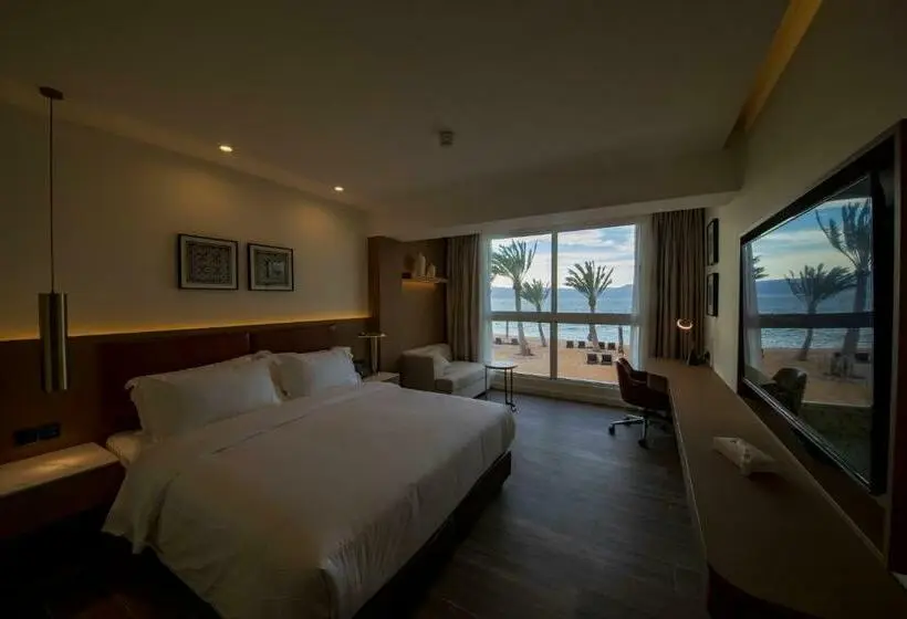 اتاق لوکس با چشم‌انداز دریا, Luxotel Aqaba Beach Resort & Spa Only 15 Years Plus
