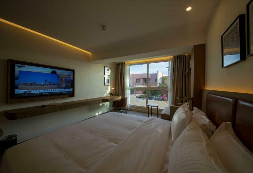 اتاق لوکس, Luxotel Aqaba Beach Resort & Spa Only 15 Years Plus