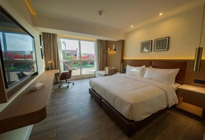 اتاق لوکس, Luxotel Aqaba Beach Resort & Spa Only 15 Years Plus