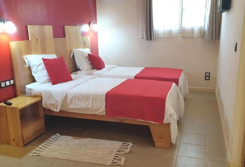 בקתה סופריור, Diamarek Hotel Sur La Plage