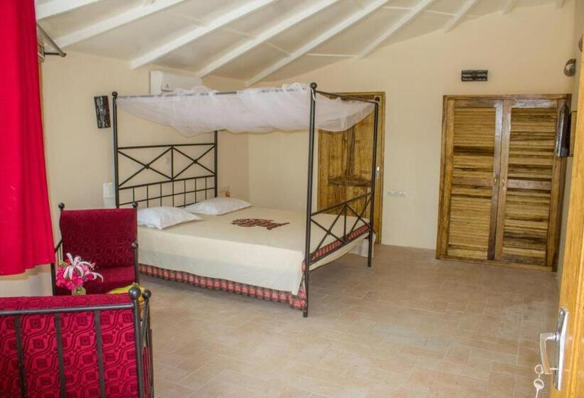 סוויטה עם נוף לנהר, Diamarek Hotel Sur La Plage