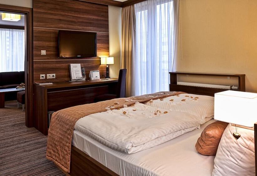 Апартаменты Superior 1 Спальня, Alexandra Business