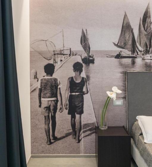 オーシャンビューデラックスルーム, Commodore