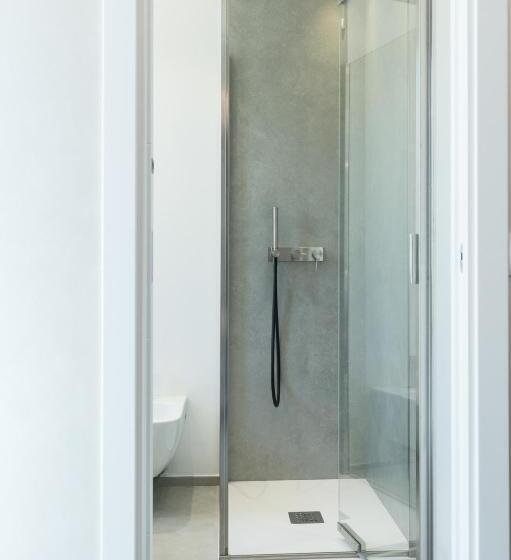 オーシャンビュースーペリアールーム, Commodore