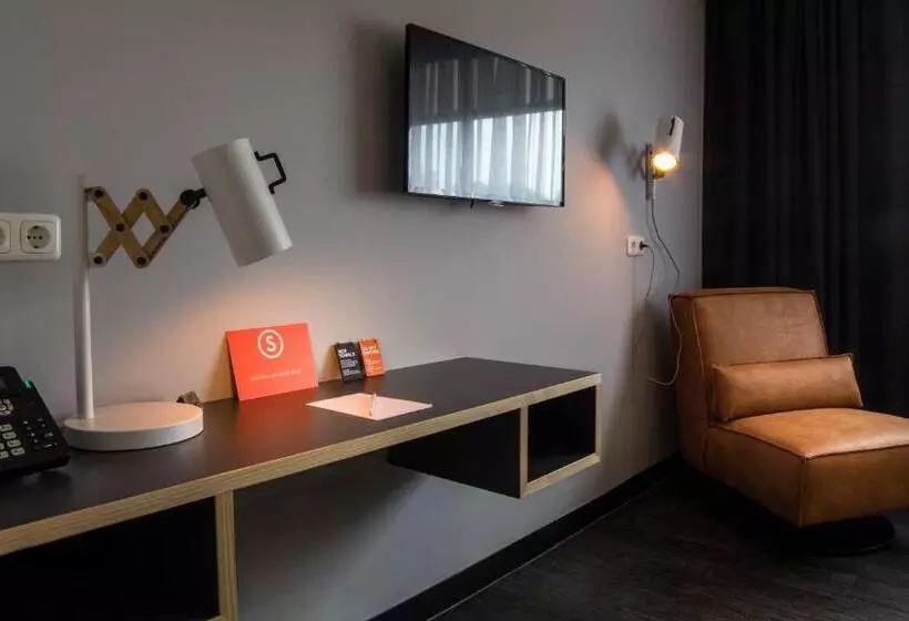 Standard Room, De Sterrenberg   Adults Only
