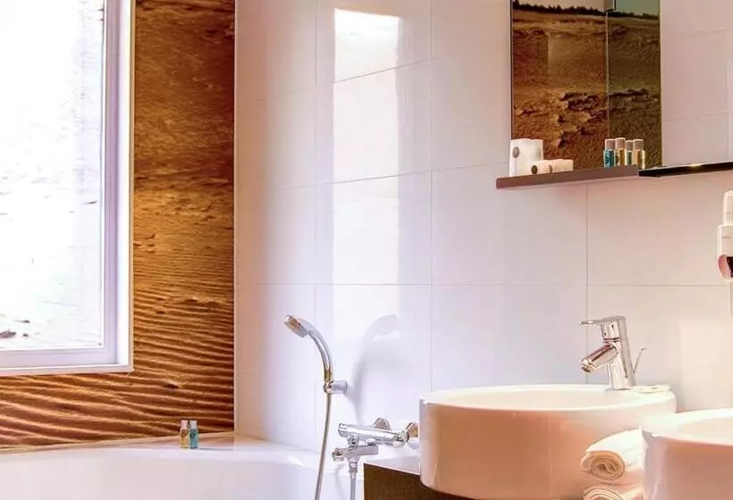 Superior Room, De Sterrenberg   Adults Only