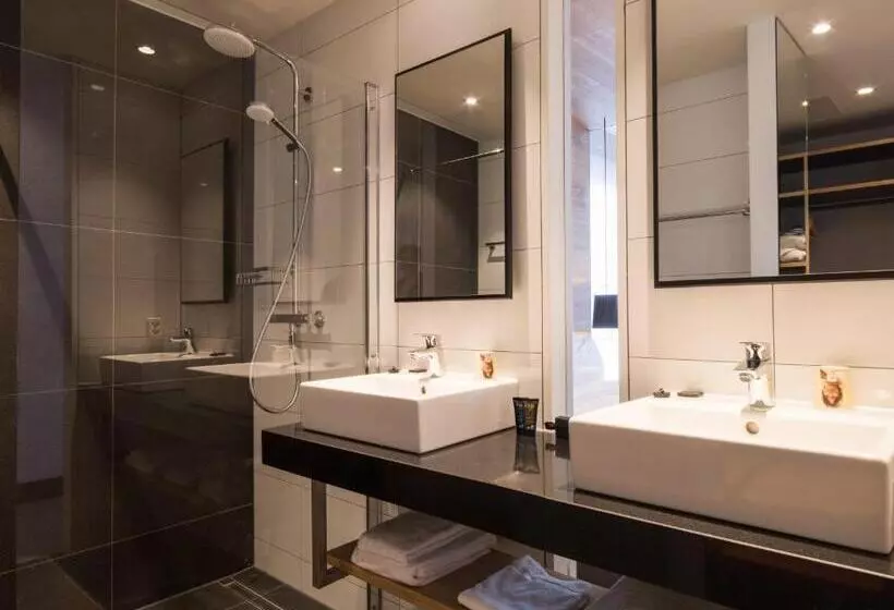 Standard Room with Terrace, De Sterrenberg   Adults Only