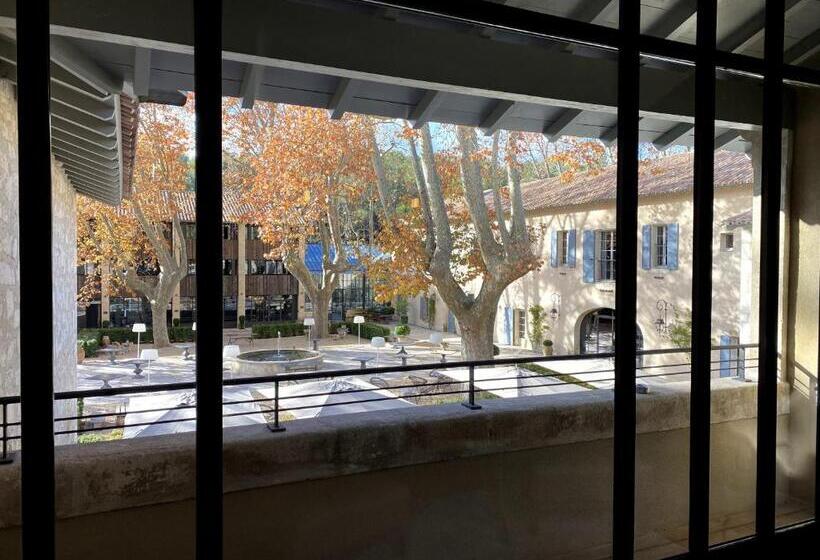 סוויטה, Domaine De Manville