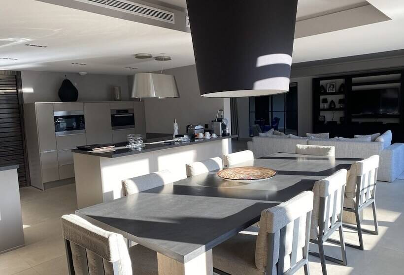 וילה דלוקס חדר שינה 1, Domaine De Manville