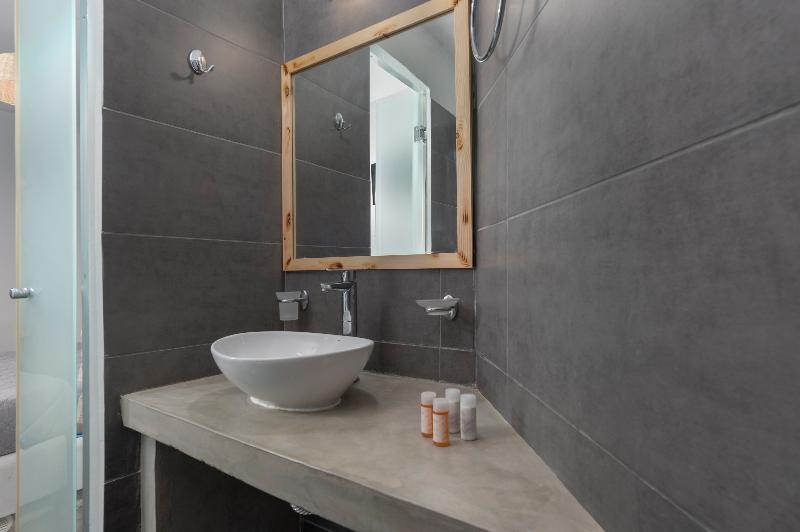 景色の見えるスタンダード4人部屋, Gizis Exclusive