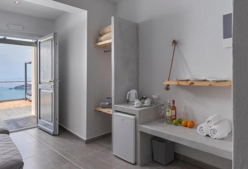 景色の見えるスタンダード4人部屋, Gizis Exclusive