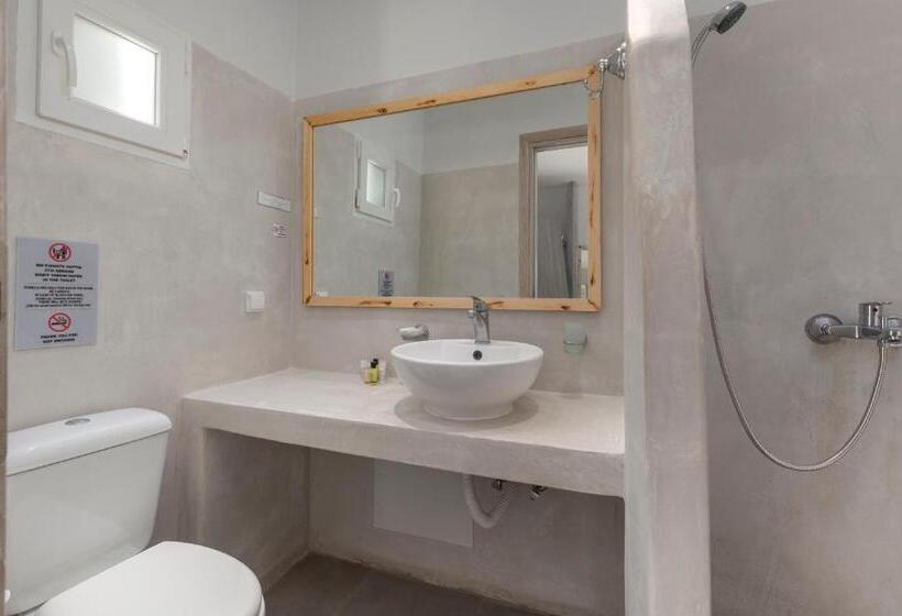 スーペリアールーム, Gizis Exclusive