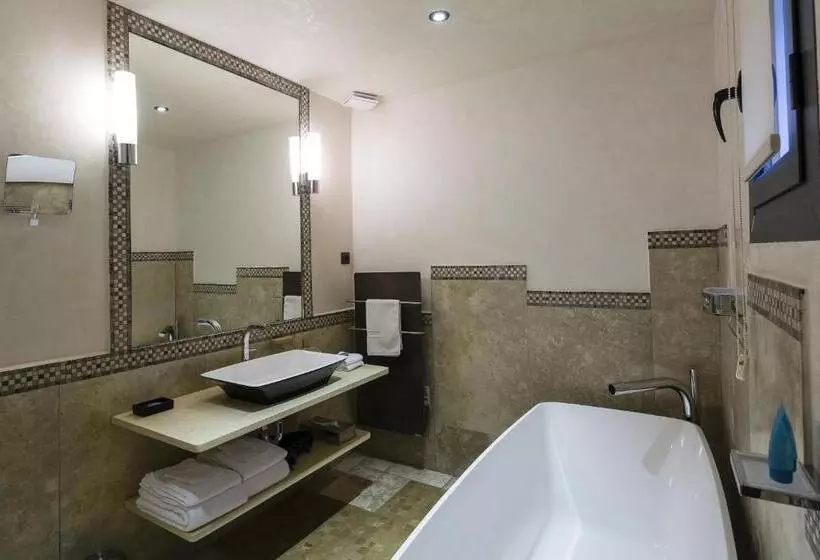 ジュニアスイート, Hostellerie Les Gorges De Pennafort