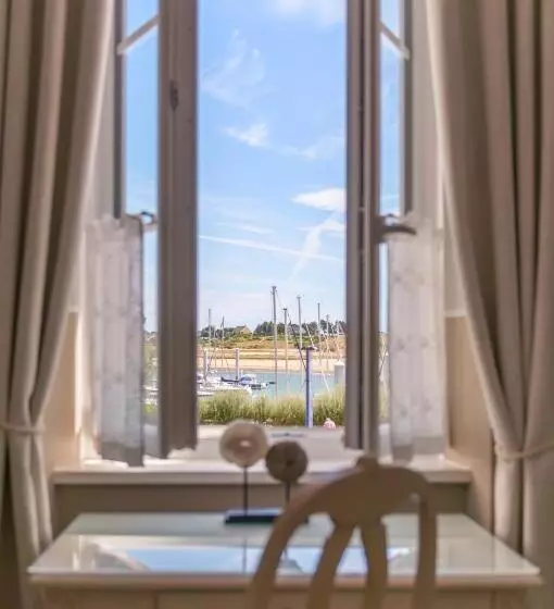 シングルデラックスルーム, Hôtel Traiteur Les Ormes, The Originals Relais