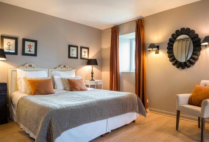 Номер Superior, Hôtel Traiteur Les Ormes, The Originals Relais