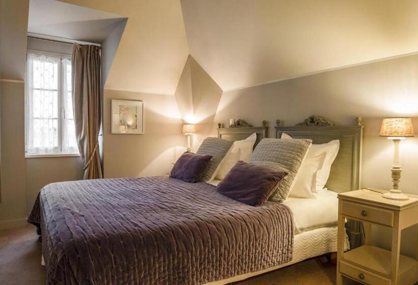 Номер Superior, Hôtel Traiteur Les Ormes, The Originals Relais