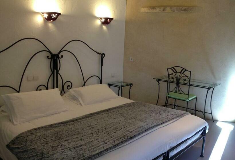 수피리어 테라스 룸, Hôtel Lou Caleù Restaurant Le Rocher Des Abeilles