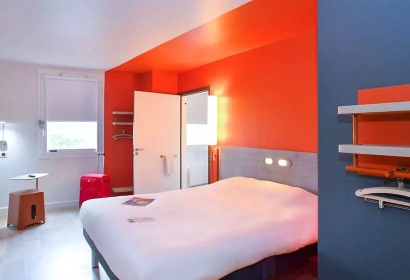 スタンダードルーム, Ibis Budget Coutances