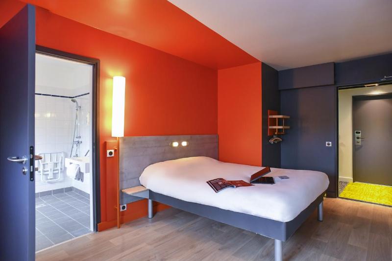 スタンダードルーム, Ibis Budget Coutances