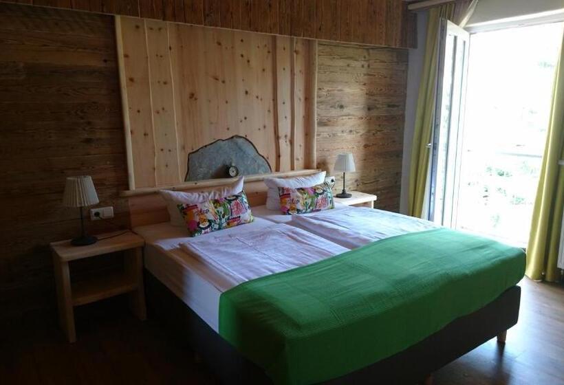 스탠다드 룸, & Auberge Le Journal