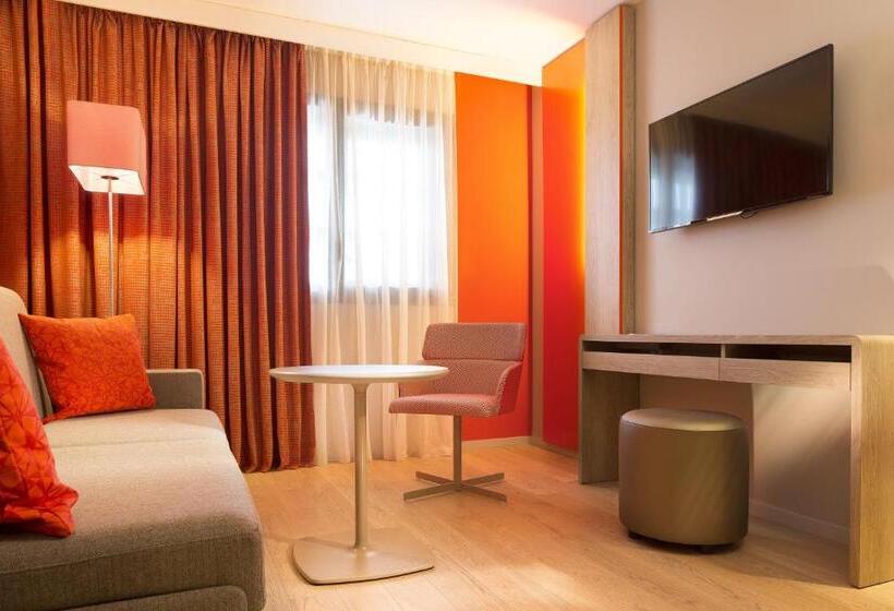 סוויטה, Oceania Paris Roissy Cdg