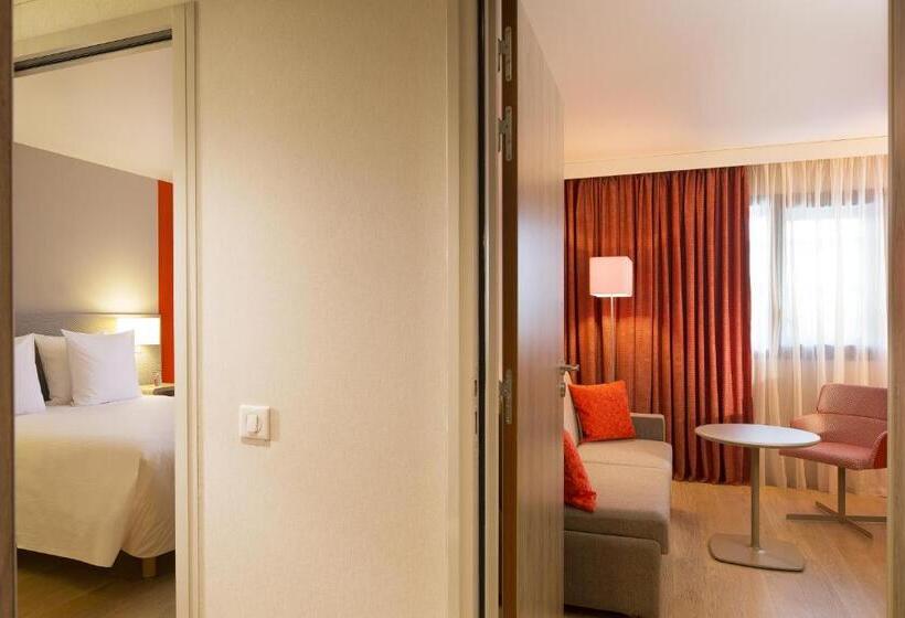 סוויטה משפחתית, Oceania Paris Roissy Cdg