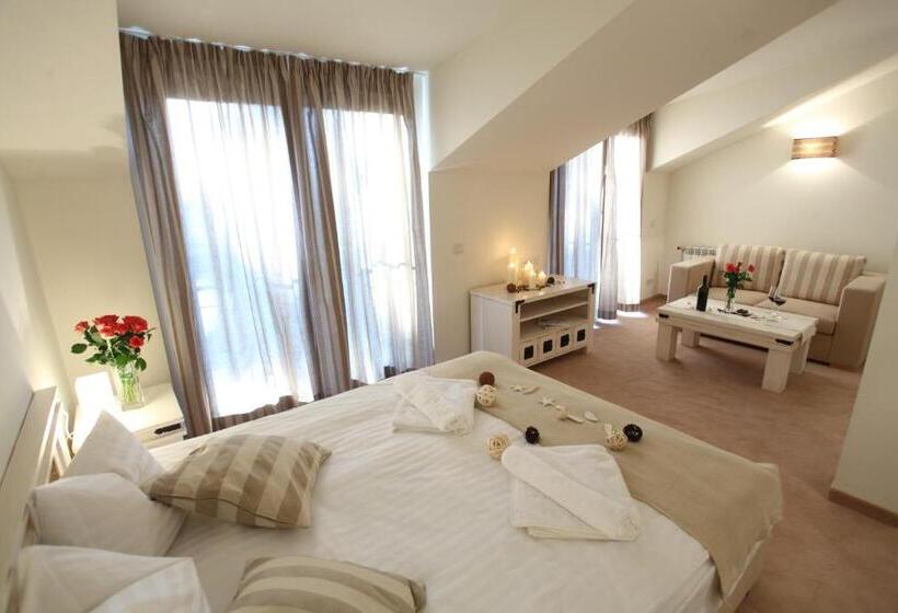 Полулюкс, Par Avion