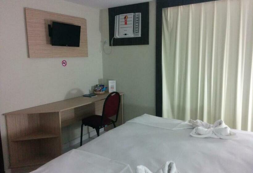 غرفة قياسية, Rede Andrade Hangar