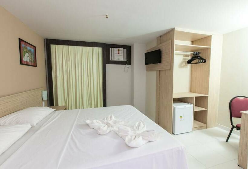 غرفة قياسية, Rede Andrade Hangar